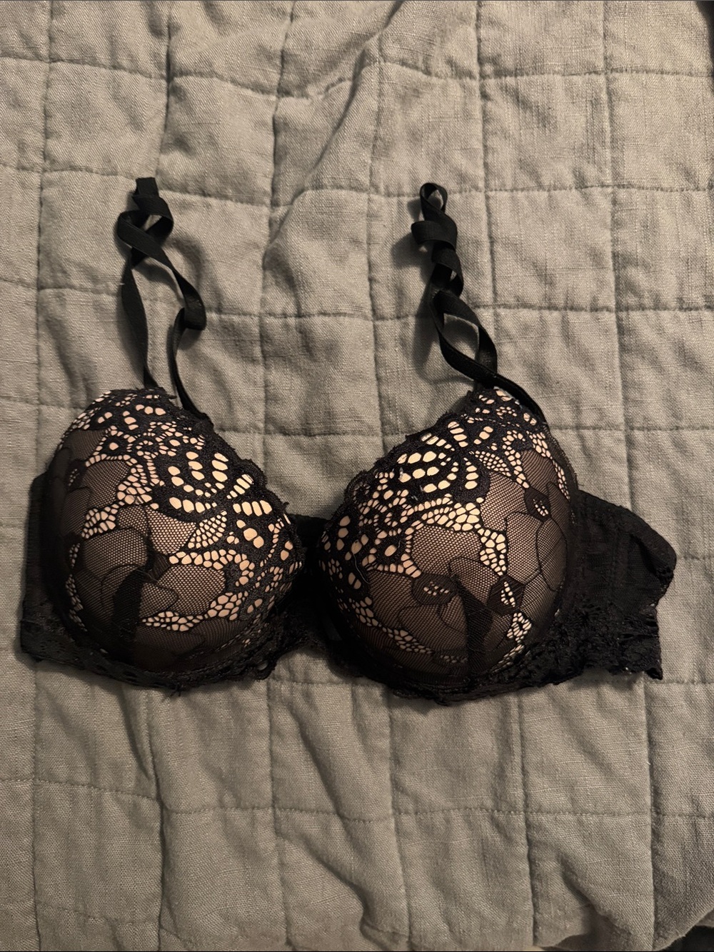 Black Lace Push-Up Bra